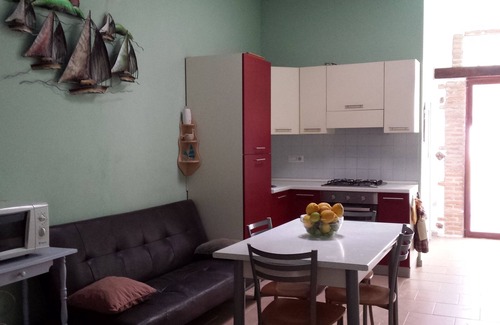 Cabras House | Large House 2 km from the beaches of Sinis with slendide AREA CHILDREN in the yard