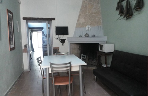 Cabras House | Large House 2 km from the beaches of Sinis with slendide AREA CHILDREN in the yard