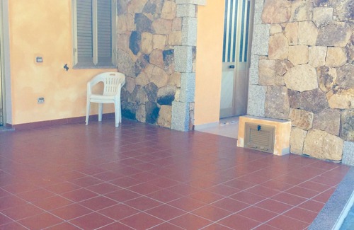 Tanaunella House | LARGE HOUSE 800 MT FROM THE SEA