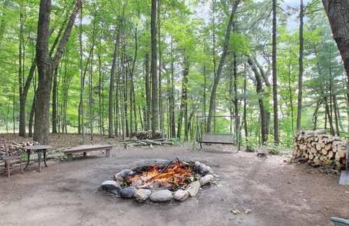 Allegan House | Large Lakehouse on 5 Acres: Game Room - 4 Kayaks, Fire Pit, Lake View/access