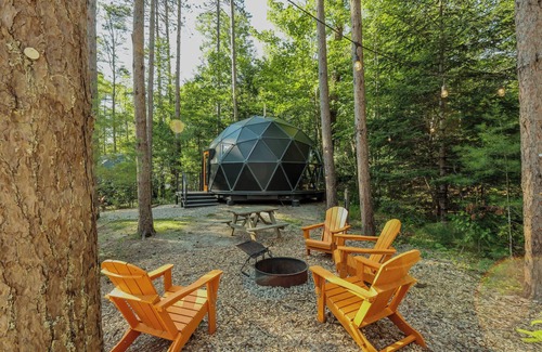 Freeport Cabin | Large, luxurious geodesic dome - 04