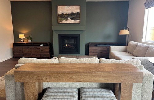 Redmond House | Large New Construction Home in SW Redmond Neighborhood Near Bend
