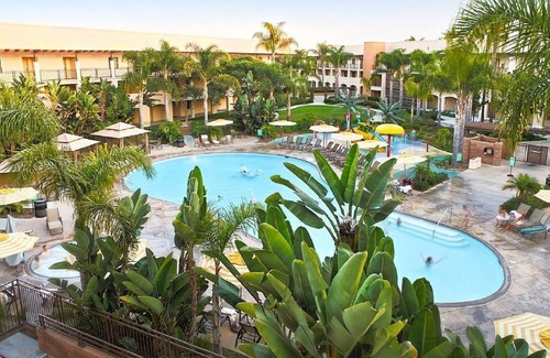Carlsbad Apartment | Large Oceanview 2 Bedrooms/2 Bath, Sleeps 7, Walk To Legoland, shops, restaurant