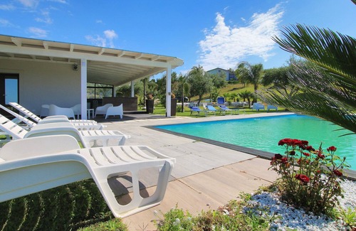 Campofelice di Roccella Villa | Large property, 2 Modern Villas, PRIVATE POOL, Golf Practice, Sea View, WIFI