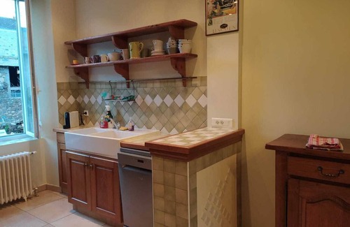 Saint-Mamet House | Large renovated old house with garden and swimming pool