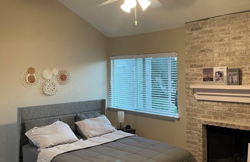 Briarforest House | Large room with attached bathroom in the energy corridor area