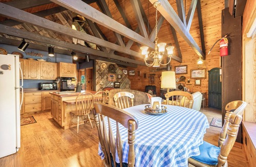 Star Valley Ranch Cabin | Large Rustic Cozy Cabin