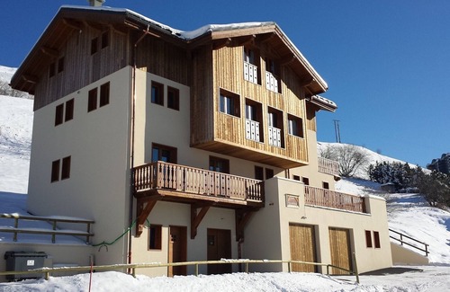 Les Menuires Ski Chalet | large spacious cottage on an ideal site for winter sports, summer and relaxation !