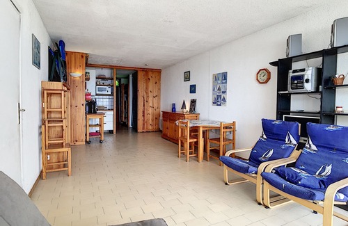 Carnon-Plage Apartment | Large studio cabin beach access private parking
