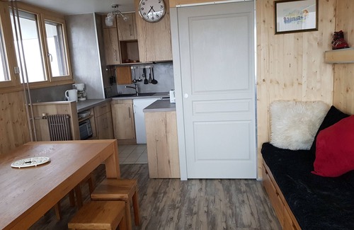 Les Menuires Apartment | LARGE T3 50 sqm Croisette SOUTH full sunny ski at the foot; label 3 flakes OR