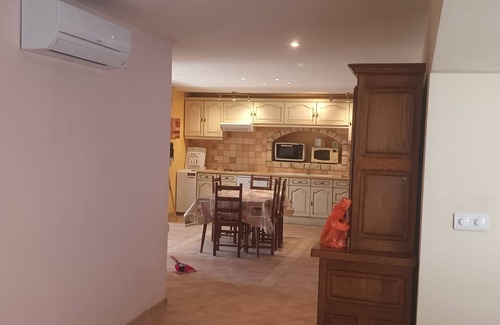 Sagries Apartment | Large T3 of 80m2 10mn from Pont du Gard