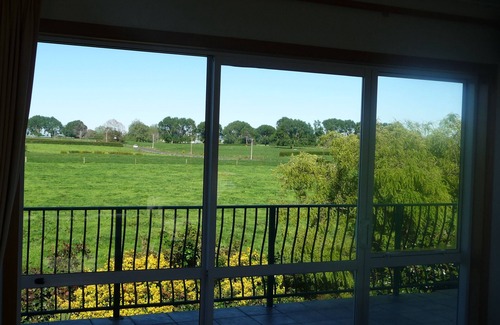 Waitoa House | Large two level, five bedroom Country Villa