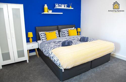 Warrington Apartment | LARGE UNIQUE 2 BEDROOM DUPLEX APARTMENT WITH PRIVATE PARKING & FREE WIFI - VAT QUALIFYING BY AMAZING SPACES RELOCATIONS Ltd