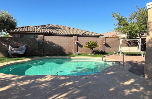 Surprise House | Large Updated 3-bedroom house in Surprise with pool