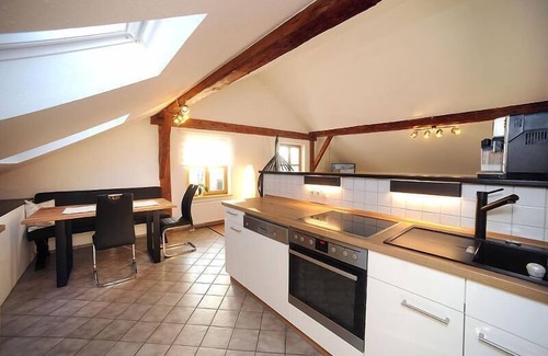 Silberberg Apartment | Large vacation apartment with balcony, Swedish stove and box-spring bed