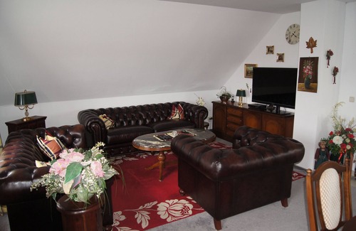 Heiligenstedten Apartment | Large vacation apartment