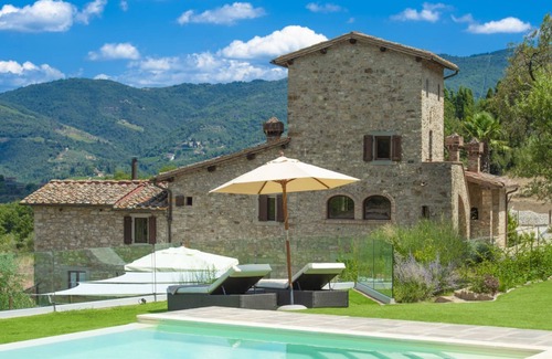 Panzano in Chianti Villa | Large Villa near Panzano Tuscany