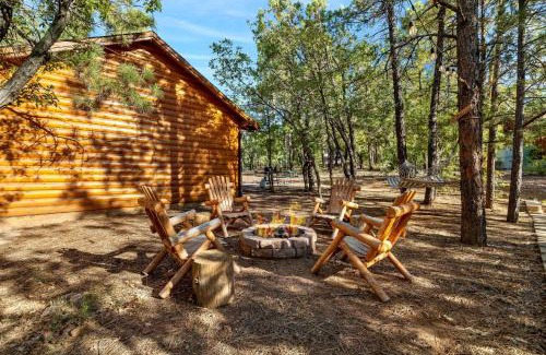 Show Low House | Large Yard with Fire Pit Show Low Cabin