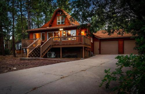 Show Low House | Large Yard with Fire Pit Show Low Cabin
