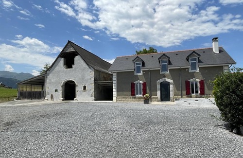 Asson House | Larrouy - Asson - Gîte