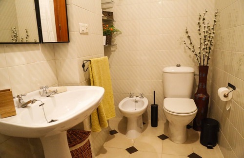 Arcos de la Frontera Condo | Las Nieves House II. Quiet, Central and Bright Apartment with Terrace
