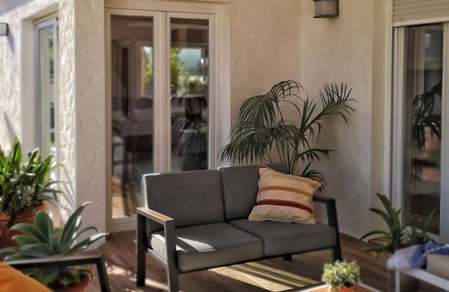 Cabo Roche Ski Chalet | Las Palmeras. R14m pool, beach 400m