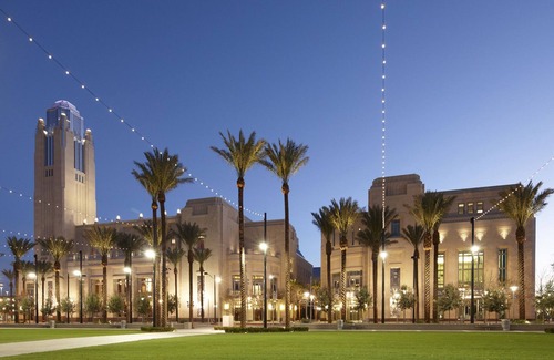 Downtown Las Vegas Hotel | Las Vegas Getaway! Convenient Unit Near at The Strip! Free Parking
