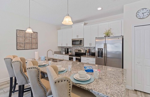 Kissimmee House | Last Minute Disney Getaway! Townhouse with Private Pool. Book Now! #94723