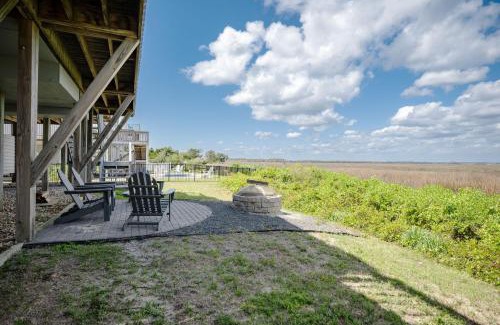 Caswell Beach House | Late For The Sky by Oak Island Accommodations