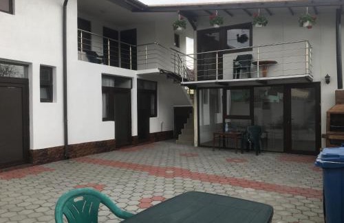 Jiblea Veche House | Laubert