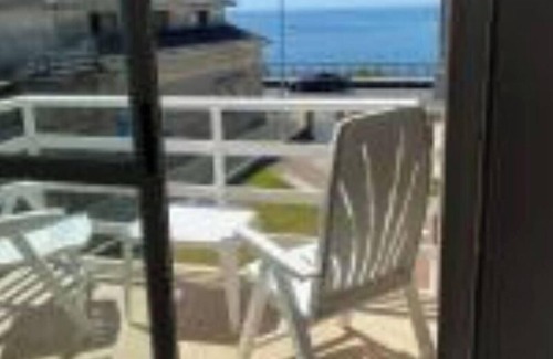 A Lanzada Apartment | LAUNCHED HOLIDAYS