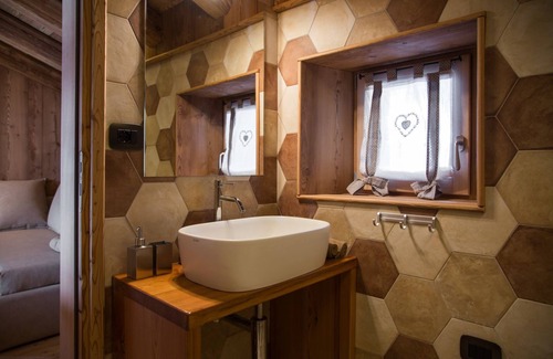 Frachey Bed & Breakfast | Lavarets Chambres d'Hotes