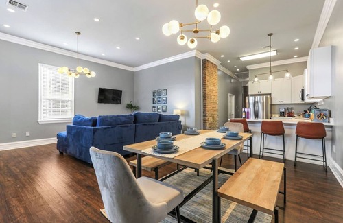 Milan House | Lavender Haze 5BR Uptown NOLA Retreat