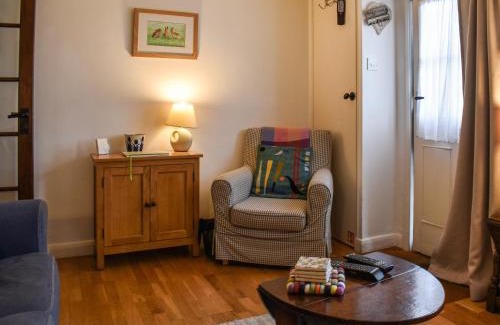 Lavenham House | Lavenham Red Brick Cottage