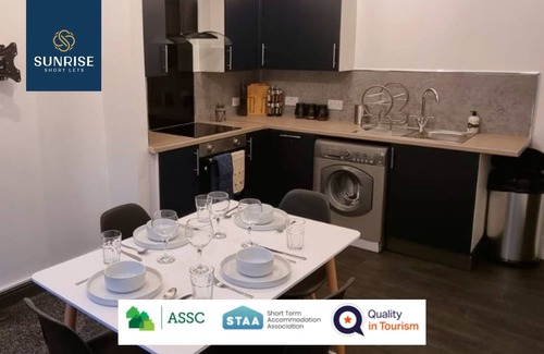 Dundee Apartment | LAW 5 - 2 Rooms, 4 Double Beds