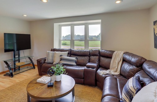 Lawrence House | Lawrence Vacation Rental ~ 19 Mi to Lake Michigan!