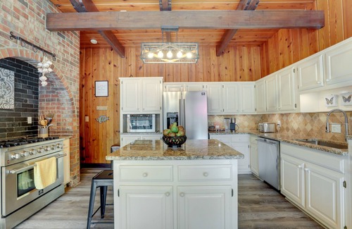 Lawrenceville House | Lawrenceville Gem w/Boat Dock on Private Lake!