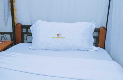 Central Business District Hotel | LAZARUS KAKA CBD Accomodations