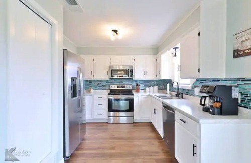 Abilene House | Lazy Boho Resort: Roomy Lux. Home w/Private Pool