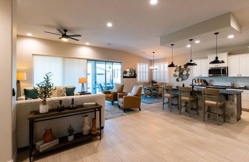 Mesquite House | Lazy Boy Manor BL991940 by J and Amy