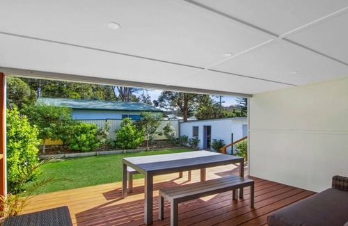 Umina Beach House | LAZY DAYS SEASIDE COTTAGE - UMINA BEACH