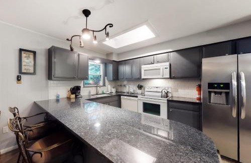 Kingsland House | Lazy Days