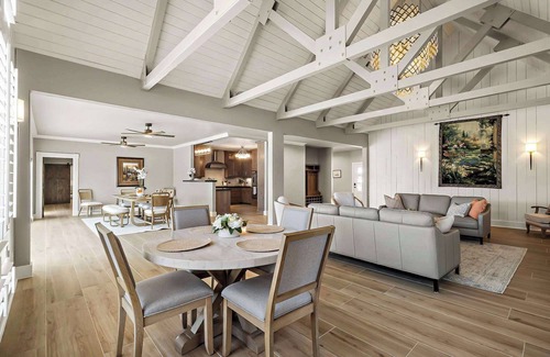Boerne House | Lazy River Ranch | Lazy River Pool|Pickleball|Golf