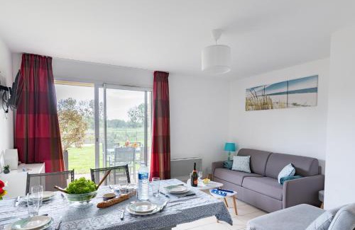 Sables-d'Or-les-Pins Apartment | Le Backspin - Appt 6p accès piscine, spa, sauna