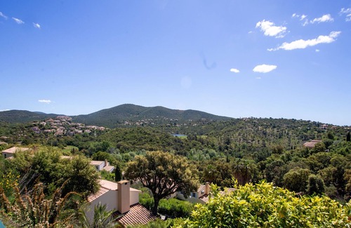 La Londe-les-Maures House | Le Belvédère by Interhome