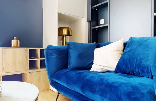 Montfermeil Apartment | Le Bertin- Montfermeil studio Netflix