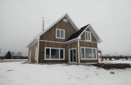 Bonaventure Regional County Municipality House | Le Bord de mer
