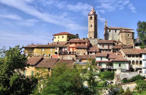 Monforte d'Alba Hotel | Le Case della Saracca