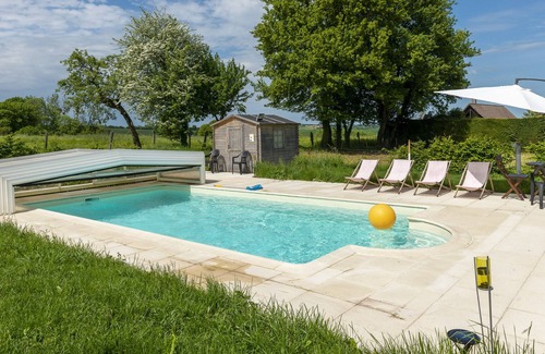 Lainsecq Villa | Le Cerf de Forterre 10/12 Pers Piscine Privée et Chaufée