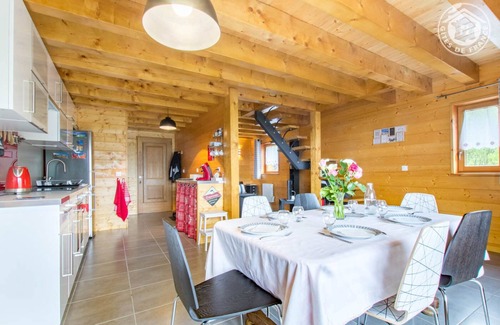 Notre-Dame-du-Pre House | LE Cerf - Notre-dame-du-pre